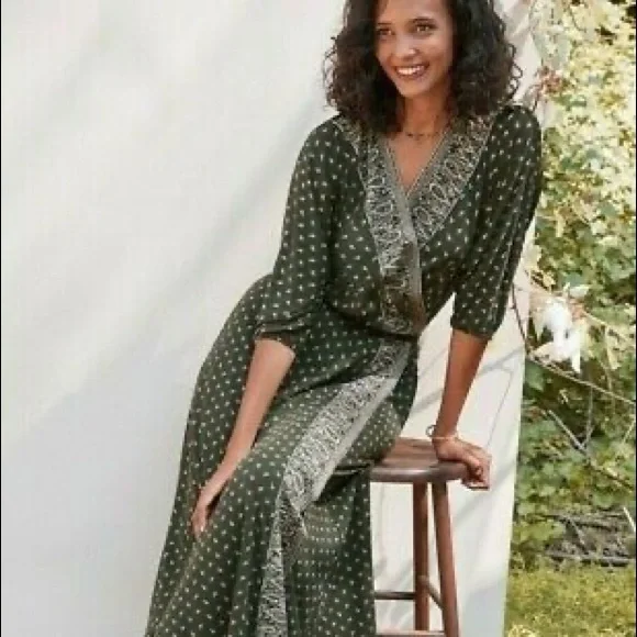 Garnet Hill Dresses Garnet Hill Womens Batwing Wrap Detail